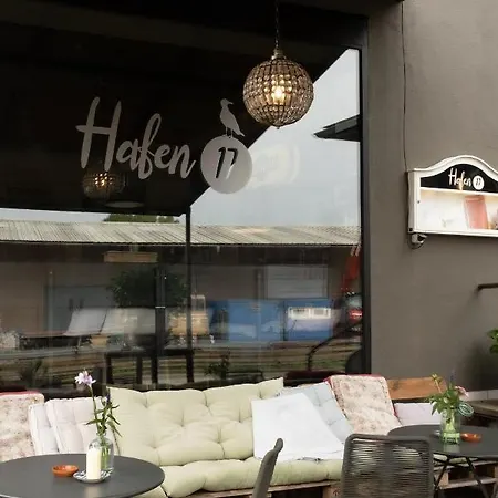 Hotel Hafen 17 Kueche Bar 4*