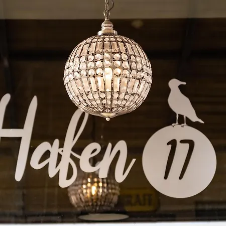 Hotel Hafen 17 Kueche Bar Kehl