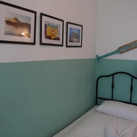 Hafen 17 Kueche Bar فندق