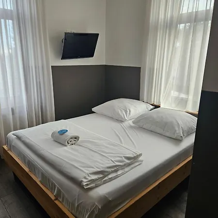 Hafen 17 Kueche Bar فندق